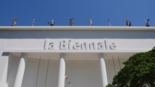 Velencei Biennálé 2023 – Művészet a város minden szegletében